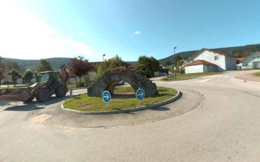 Vue du Rond-point anonyme n°153429539