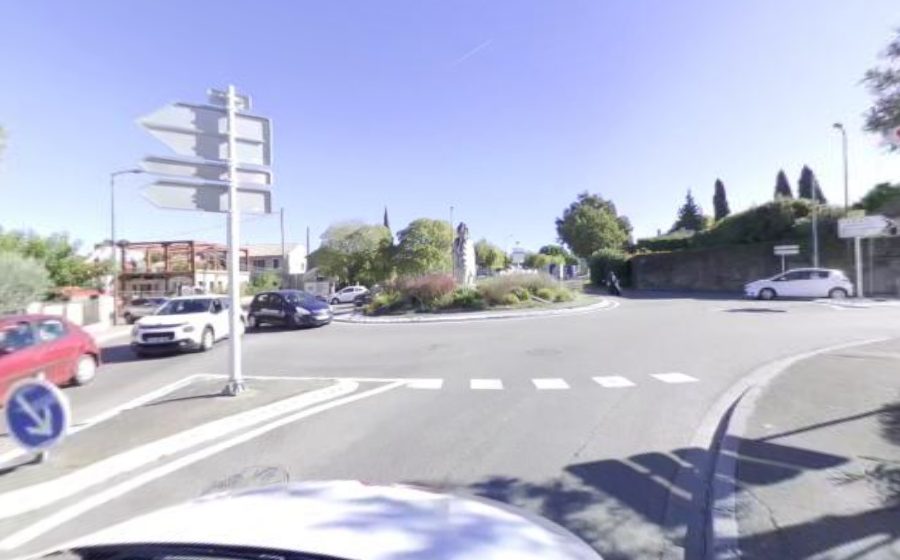Vue du Rond-point anonyme n°153877707