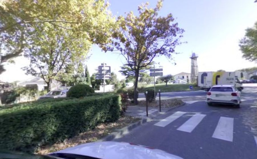 Vue du Rond-point anonyme n°153877717