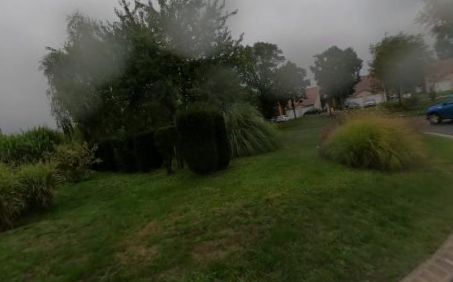 Vue du Rond-point anonyme n°154083426