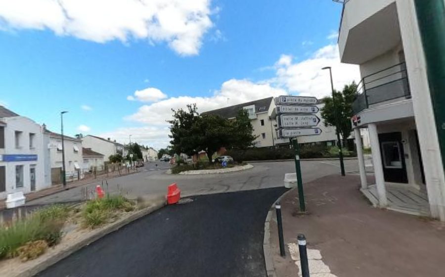 Vue du Rond-point anonyme n°155140773
