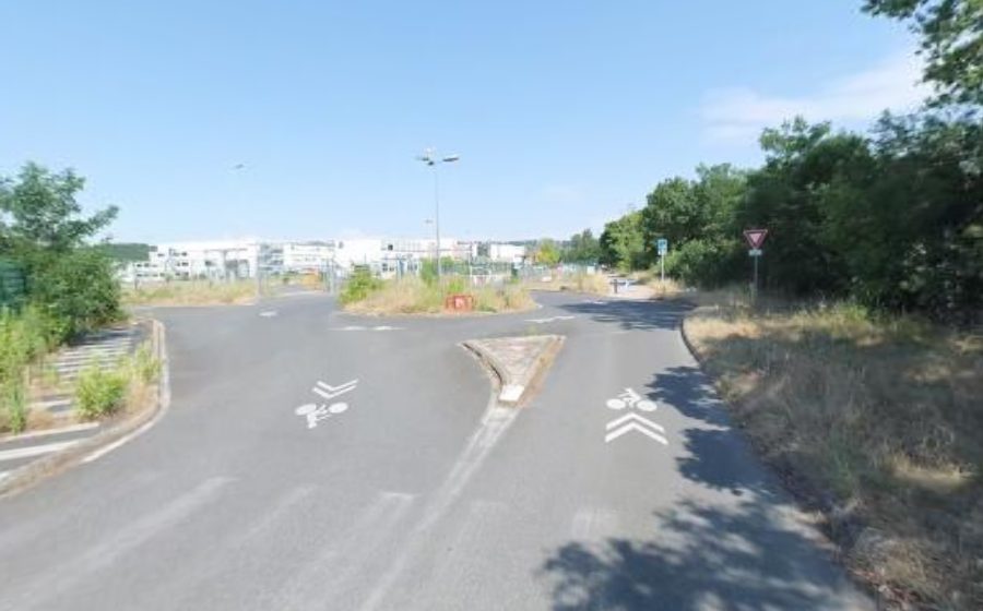 Vue du Rond-point anonyme n°155293820