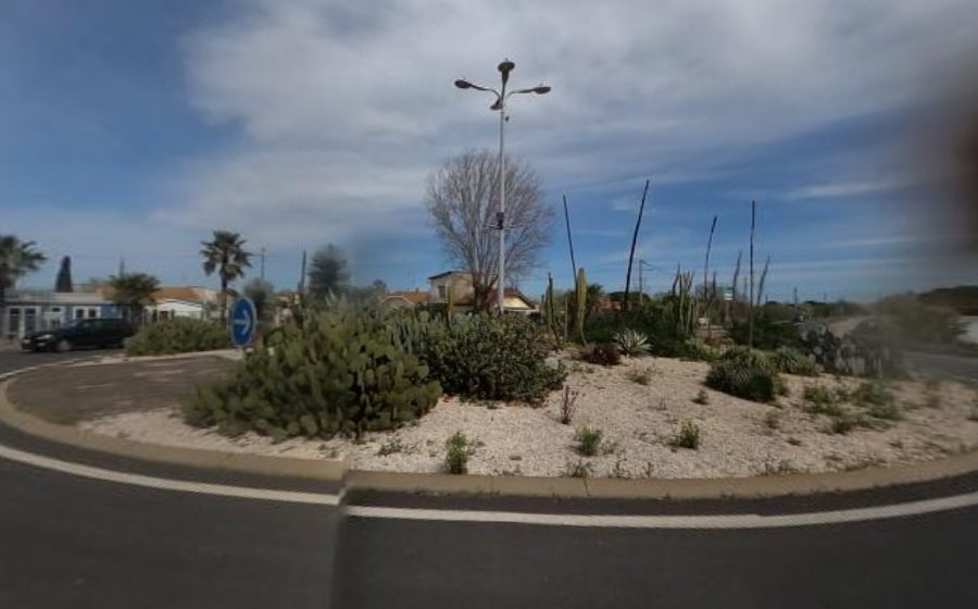 Vue du Rond-point anonyme n°158245213