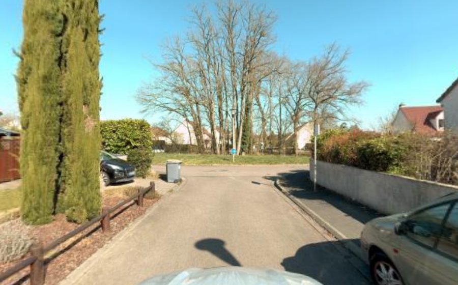 Vue du Rond-point anonyme n°160105310