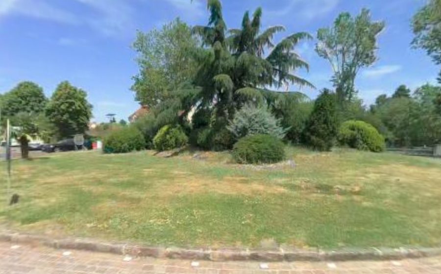 Vue du Rond-point anonyme n°161674863