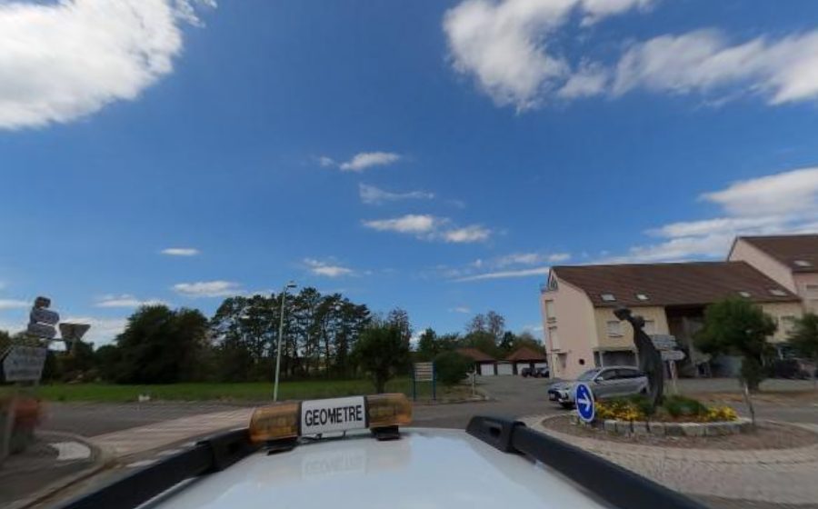 Vue du Rond-point anonyme n°162393096