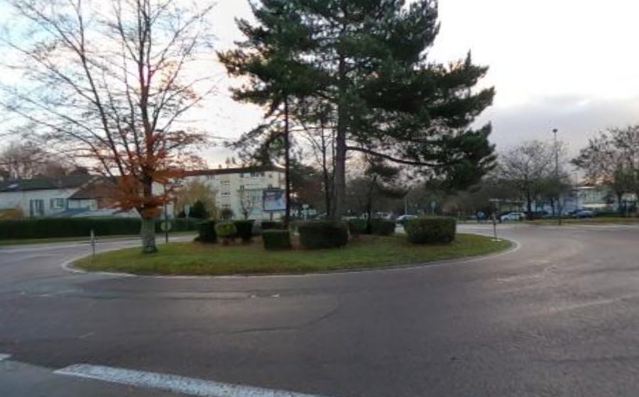 Vue du Rond-point anonyme n°162428429