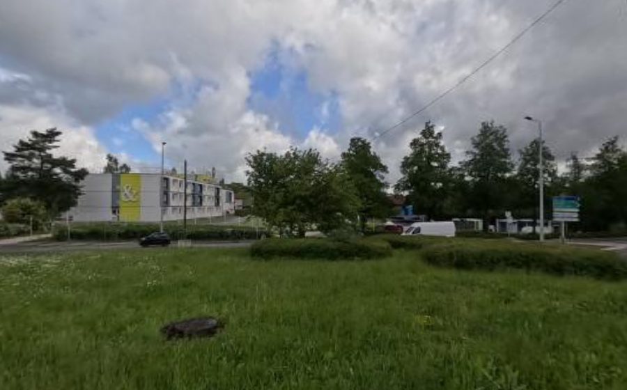 Vue du Rond-point anonyme n°16302199