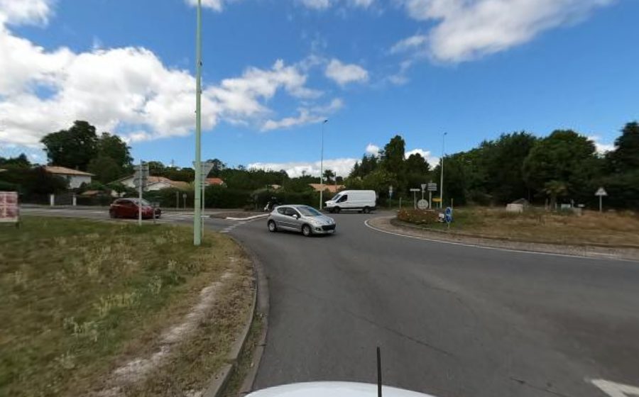 Vue du Rond-point anonyme n°163106854
