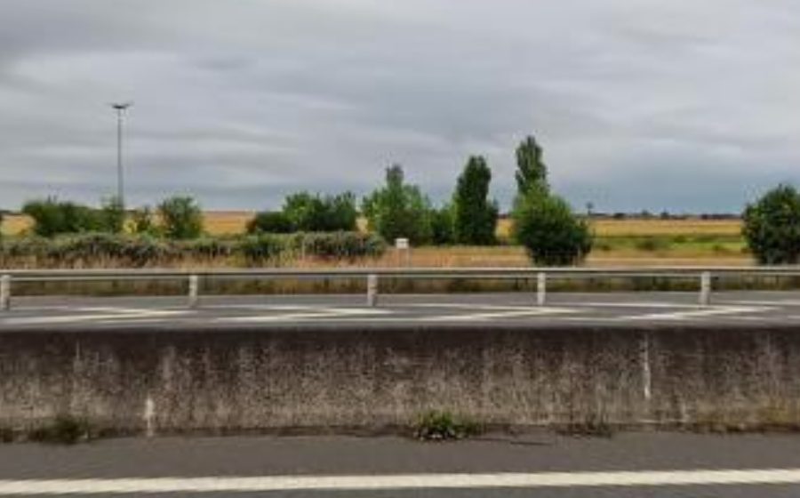 Vue du Rond-point anonyme n°163135621