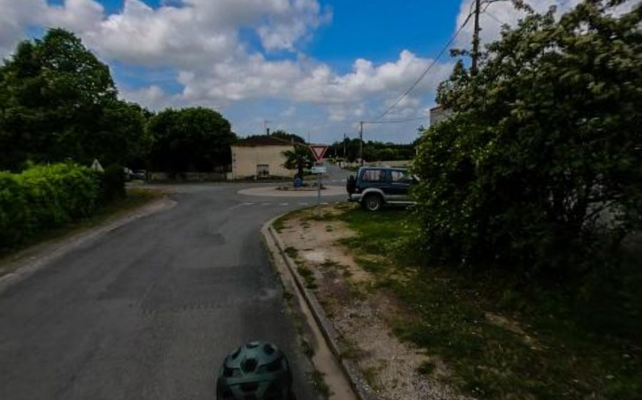 Vue du Rond-point anonyme n°164351554
