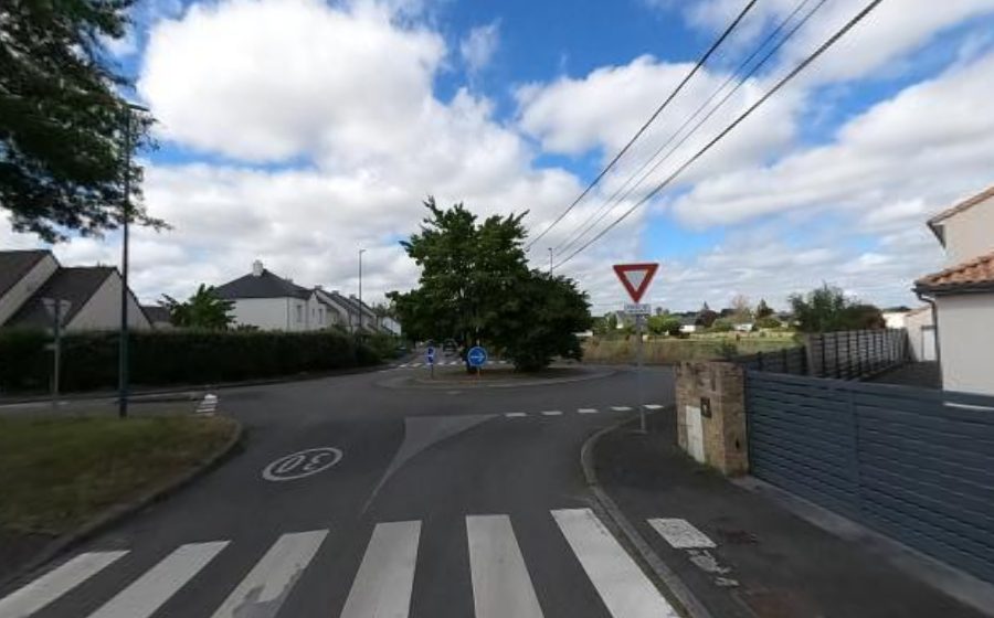 Vue du Rond-point anonyme n°164671856