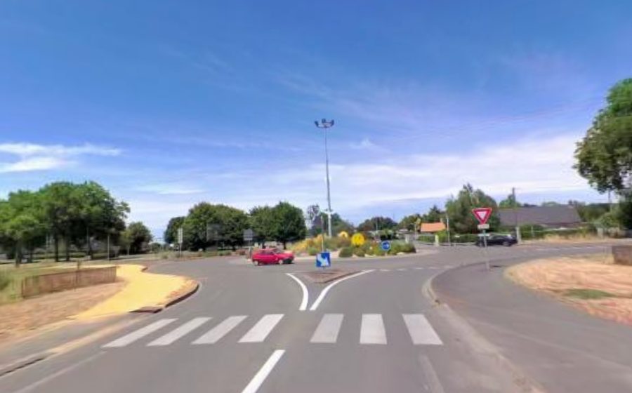 Vue du Rond-point anonyme n°164763552