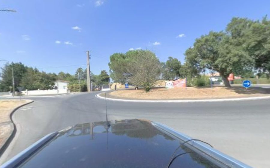 Vue du Rond-point anonyme n°165440289