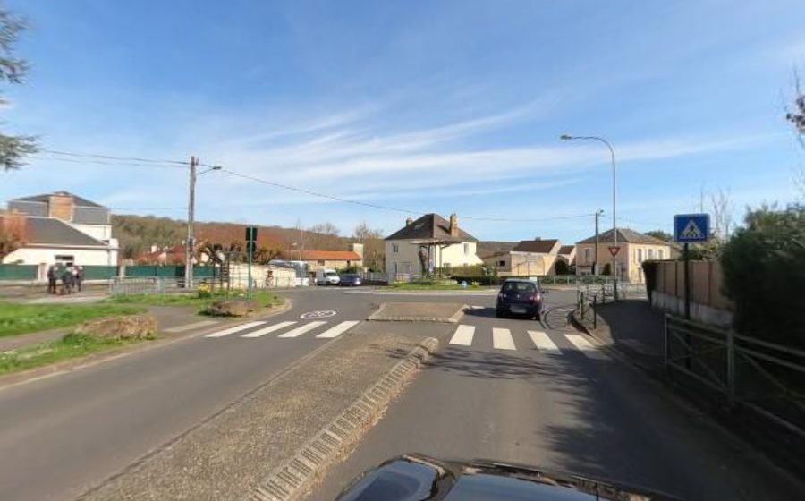Vue du Rond-point anonyme n°166094962