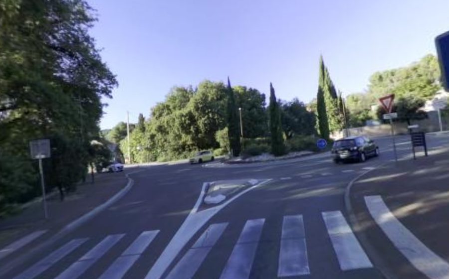 Vue du Rond-point anonyme n°166249236