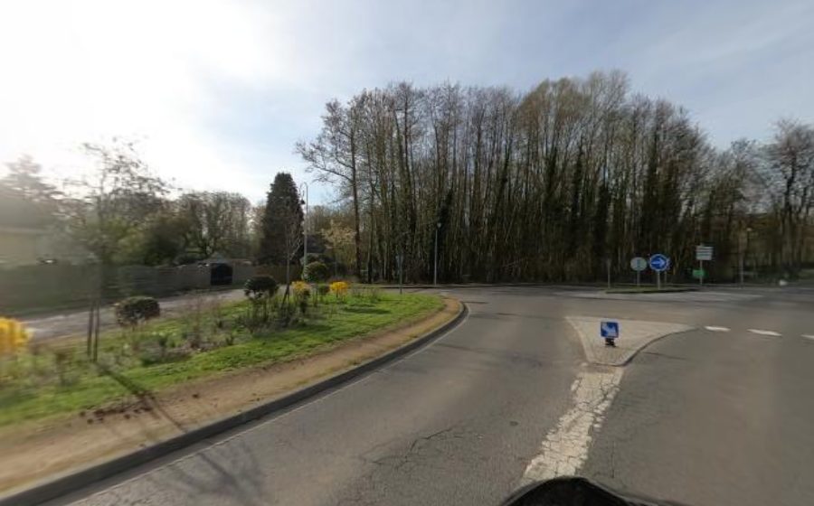 Vue du Rond-point anonyme n°166990069