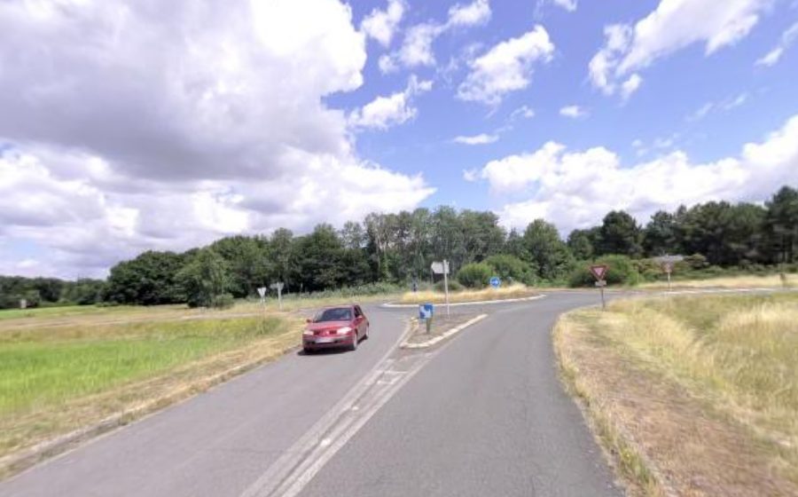Vue du Rond-point anonyme n°168138609