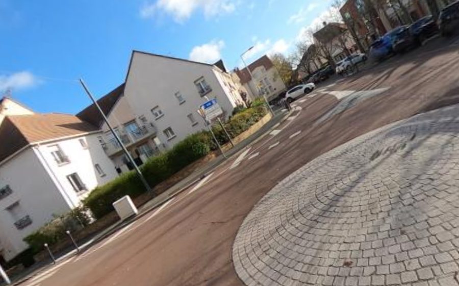 Vue du Rond-point anonyme n°168228124