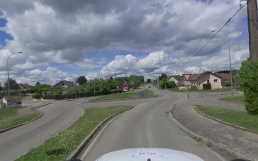 Vue du Rond-point anonyme n°168963631
