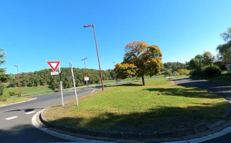 Vue du Rond-point anonyme n°170583986