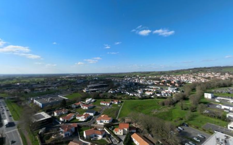 Vue du Rond point Massabielle