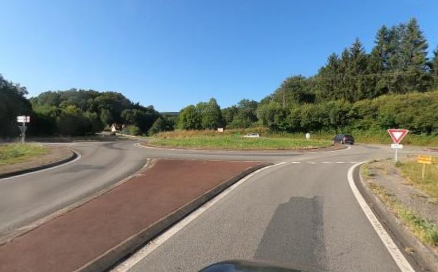 Vue du Rond-point anonyme n°171676524