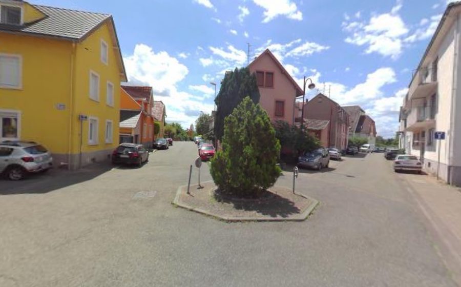 Vue du Rond-point anonyme n°172276187