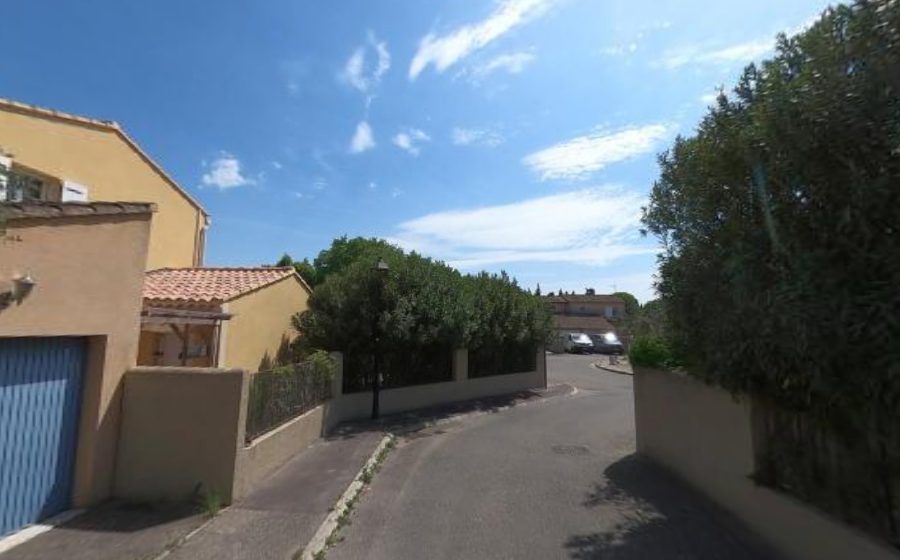 Vue du Rond-point anonyme n°172379191