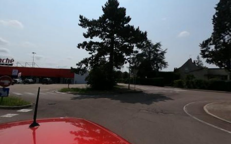 Vue du Rond-point anonyme n°173087652