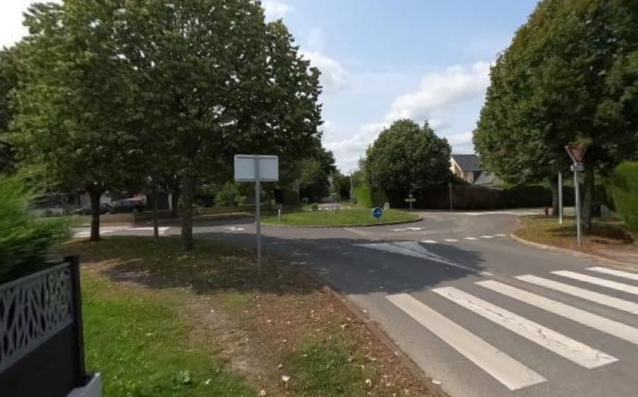 Vue du Rond-point anonyme n°173457489