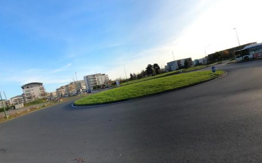 Vue du Rond-point anonyme n°173797854