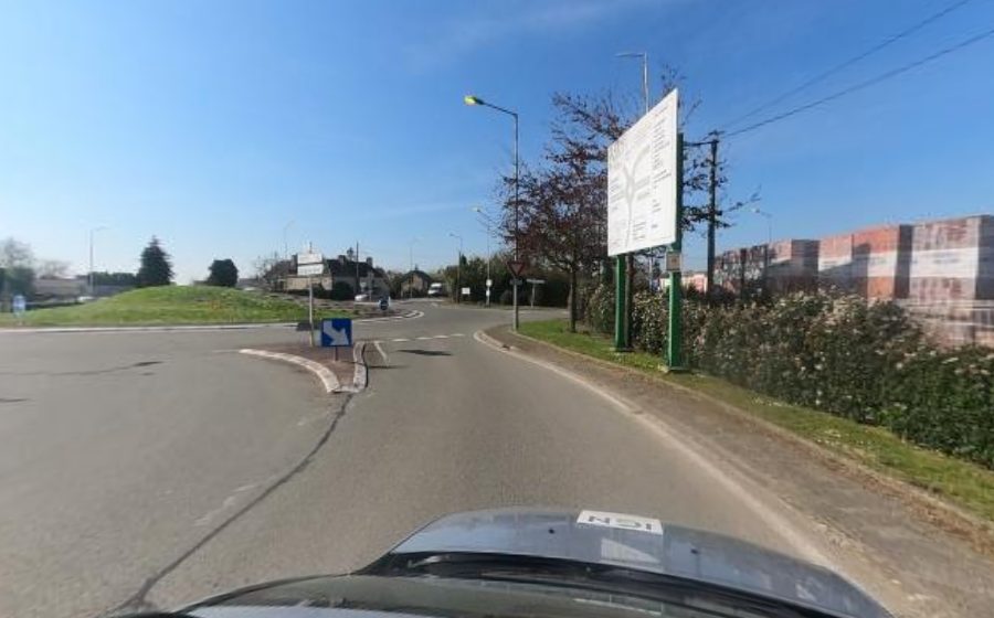 Vue du Rond-point anonyme n°174290415