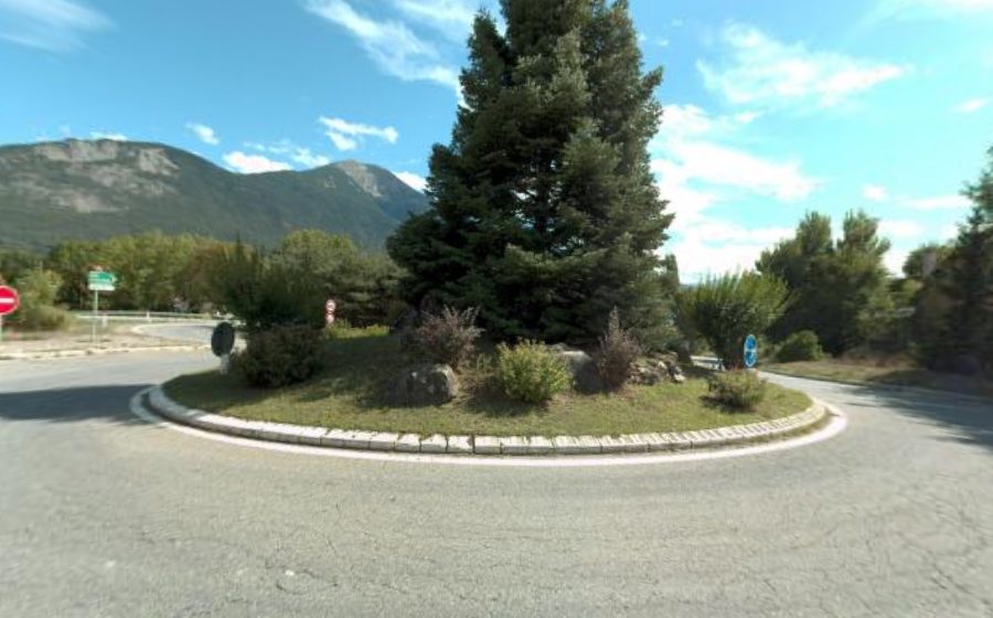 Vue du Rond-point anonyme n°174542264