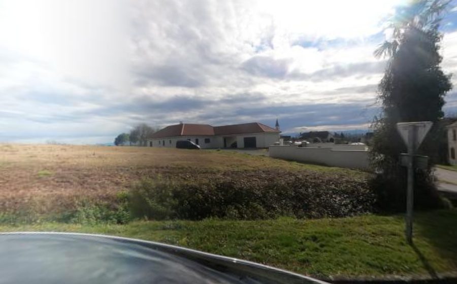 Vue du Rond-point anonyme n°174805732