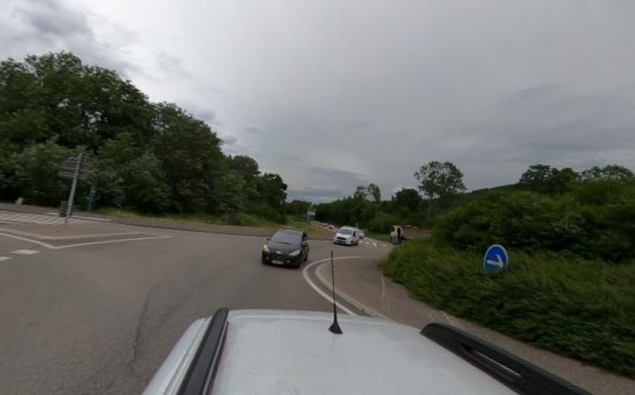 Vue du Rond-point anonyme n°175654351