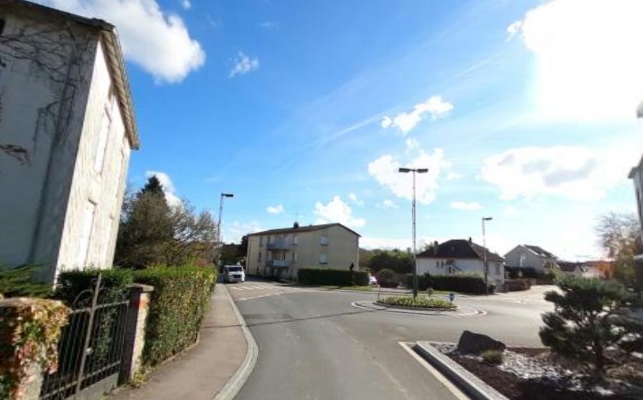Vue du Rond-point anonyme n°175707537