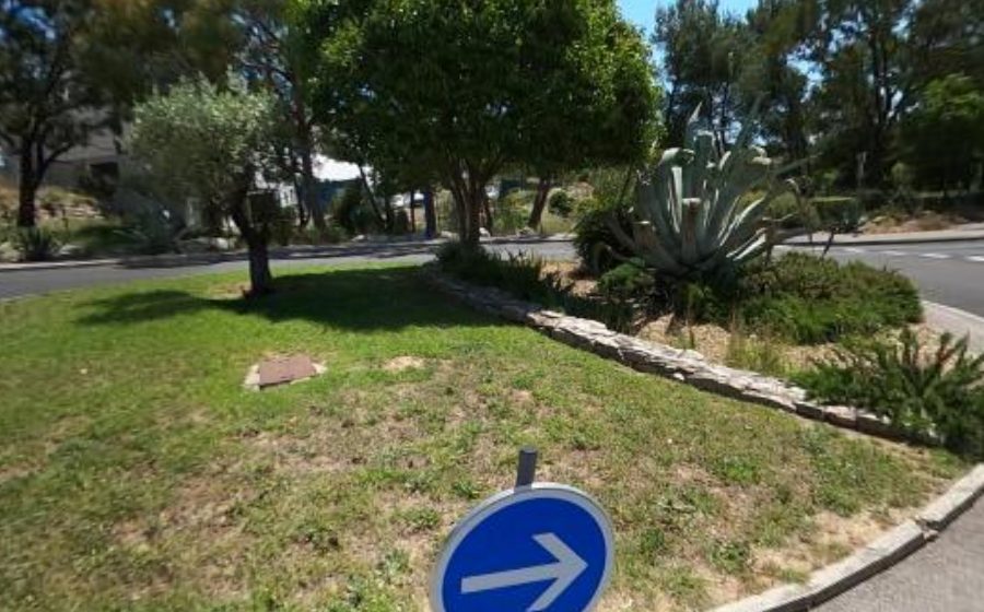 Vue du Rond-point anonyme n°176954285