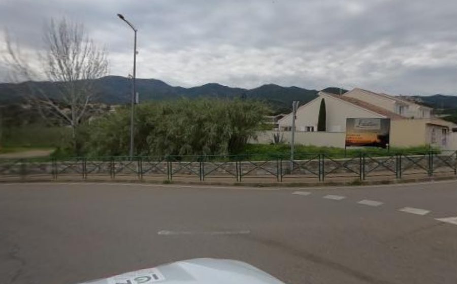 Vue du Rond-point anonyme n°176980093