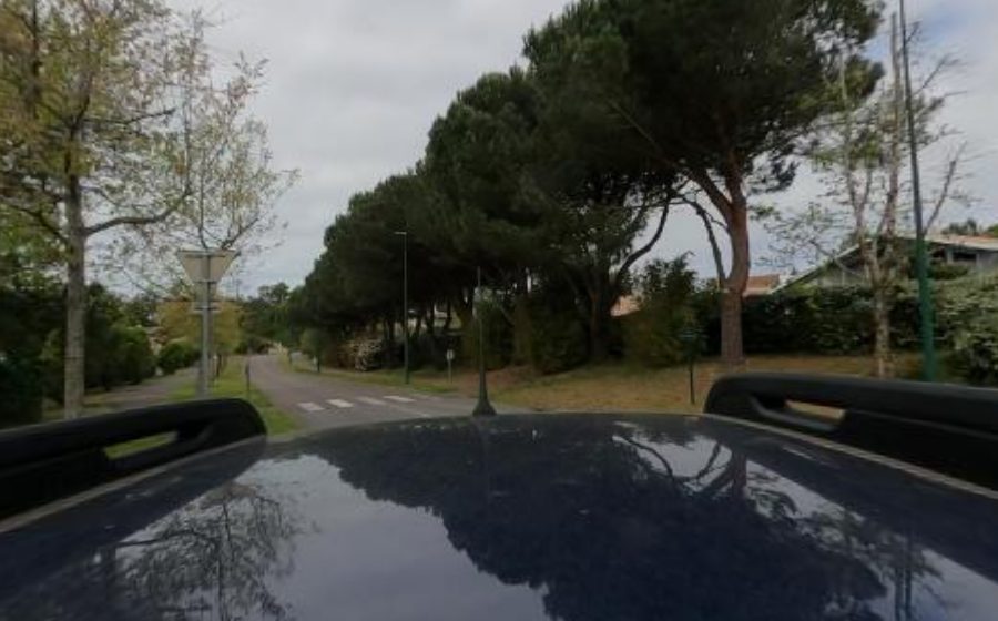Vue du Rond-point anonyme n°177462203