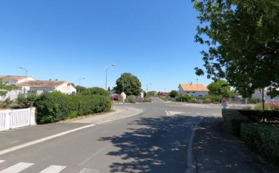 Vue du Rond-point anonyme n°177858553