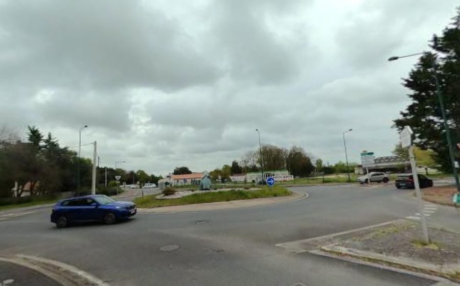 Vue du Rond-point anonyme n°177867586
