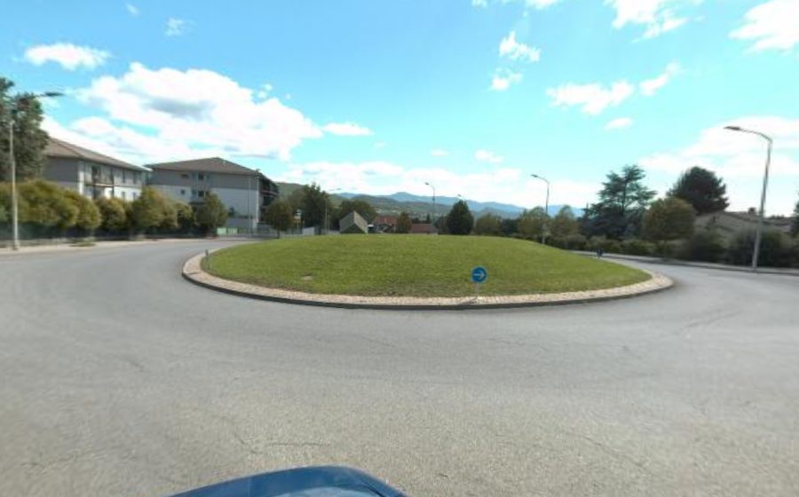 Vue du Rond-point anonyme n°179617880