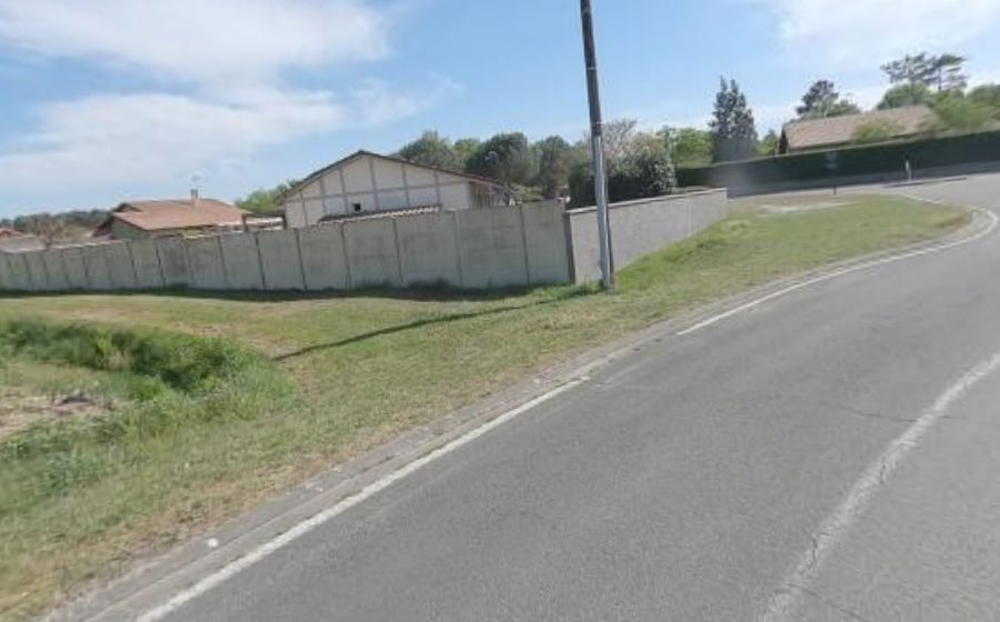 Vue du Rond-point anonyme n°179997748