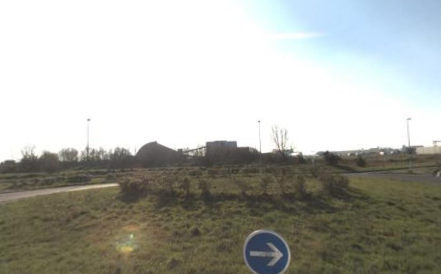 Vue du Rond-point anonyme n°181395570