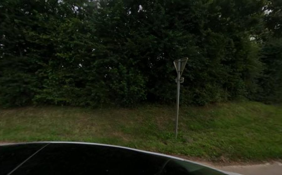Vue du Rond-point anonyme n°181487976