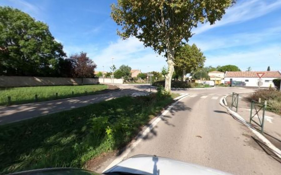 Vue du Rond-point anonyme n°181571695
