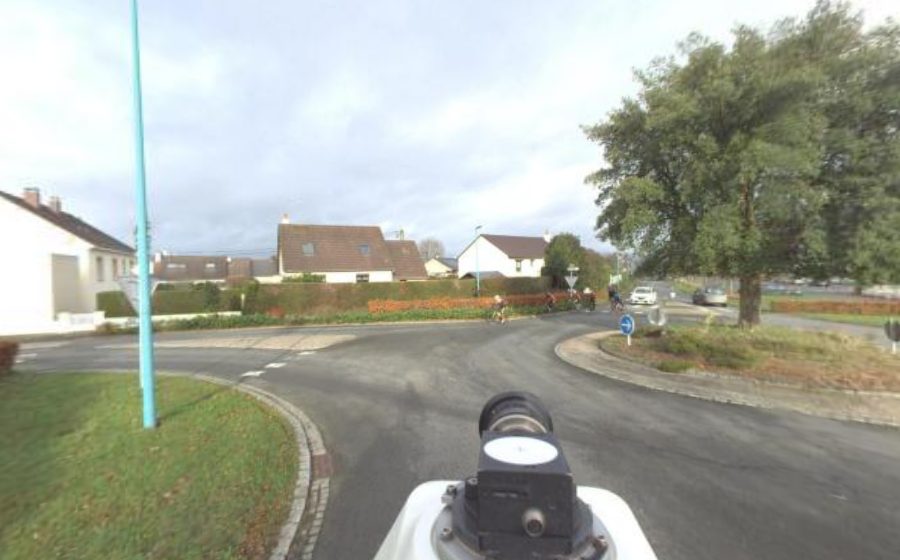 Vue du Rond-point anonyme n°182899828