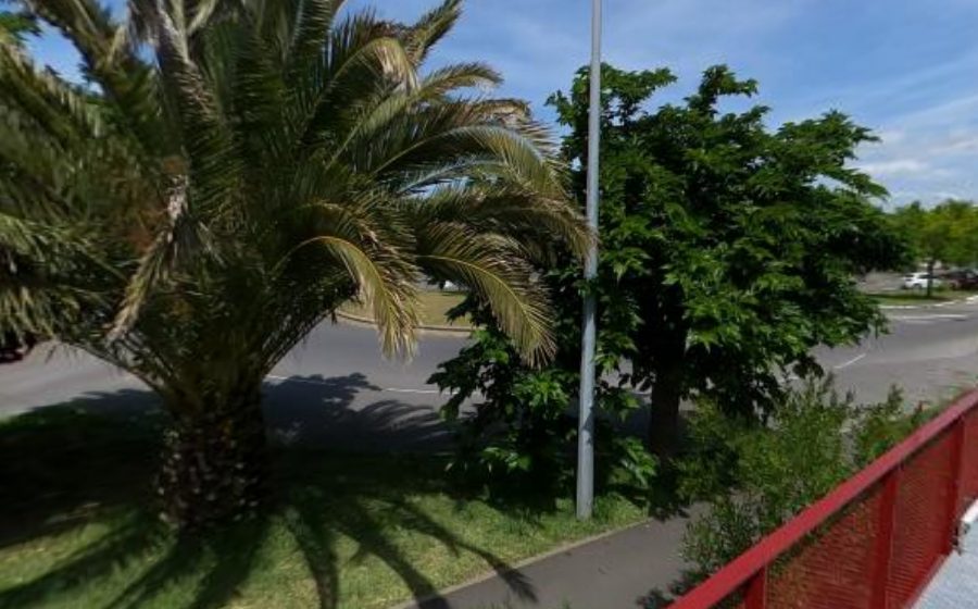 Vue du Rond-point anonyme n°183130477