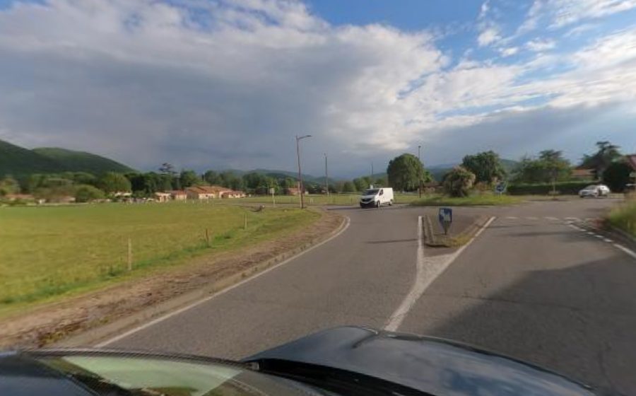 Vue du Rond-point anonyme n°183354397